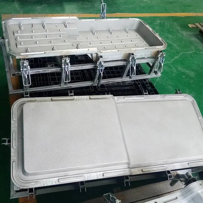 Fabricante superficial liso del molde de Roto del molde de aluminio de encargo el moldear rotatorio