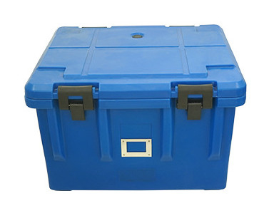 Almuerza la caja terma 70L del transporte con las manijas ergonómicas