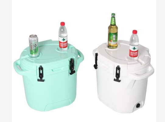 Pecho de hielo redondo de los productos al aire libre de Rotomoulded que acampa 25L